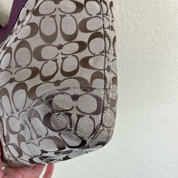 Coach Bleeker Sophie signature canvas leather shoulder bag purple trim Large - Picture 7 of 12